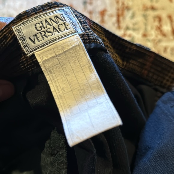 Classic Gianni Versace “ corduroy pants” 32/32 - Picture 7 of 9